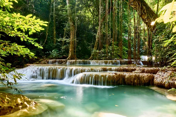 Cascada Erawan Parque Nacional Erawan Kanchanaburi Tailandia —  Fotos de Stock