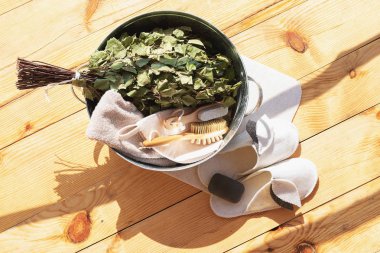 Sauna için ayarlayın. Sağlıklı yaşam tarzı, doğal ve çevre dostu vücut bakımı kavramı. Geleneksel tatil.