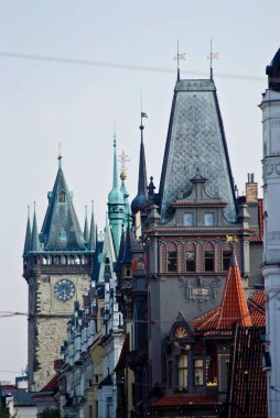 Prag'da tarihi kentin güzel kuleleri