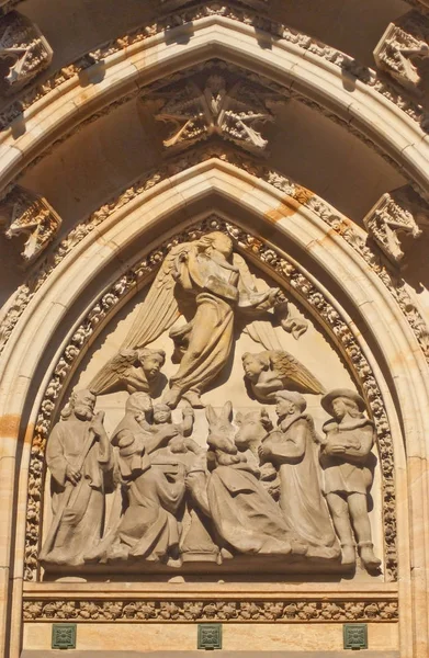 Detail Van Gevel Van Tempel Het Pictogram Boven Ingang Van — Stockfoto