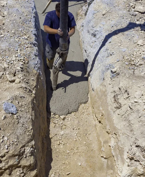 bina inşaat işçisi dökme çimento veya beton pompa tuplü