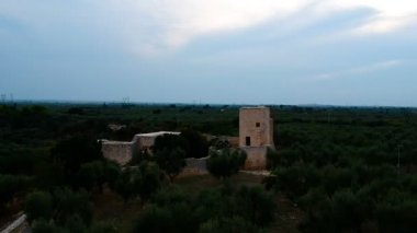 Kalıntılar, bir antik Bizans Kilisesi, Casale Balsignano Bari yakınındaki. Apulia - İtalya