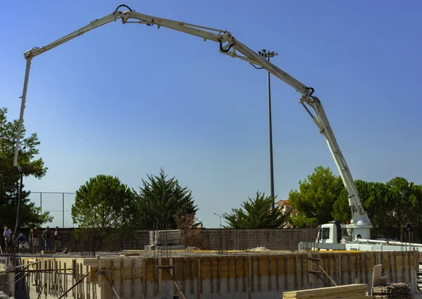 Betonmixer Met Pompen Voor Beton Gieten Voor Bouw Van Een — Stockfoto