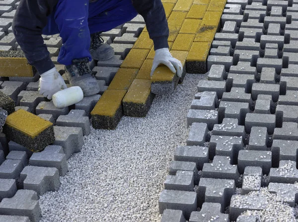 Paving Stone Worker Putting Pavers Construction City Street Sheet Nonwoven — Stock Photo, Image