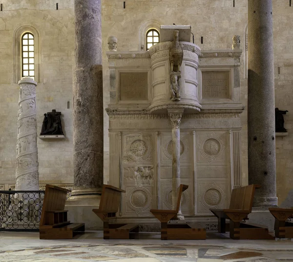 Detalle Del Impresionante Púlpito Tallado Esta Piedra Dentro Catedral San — Foto de Stock