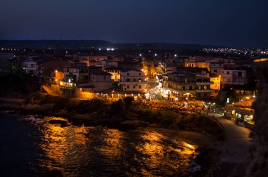 Le Castella gece
