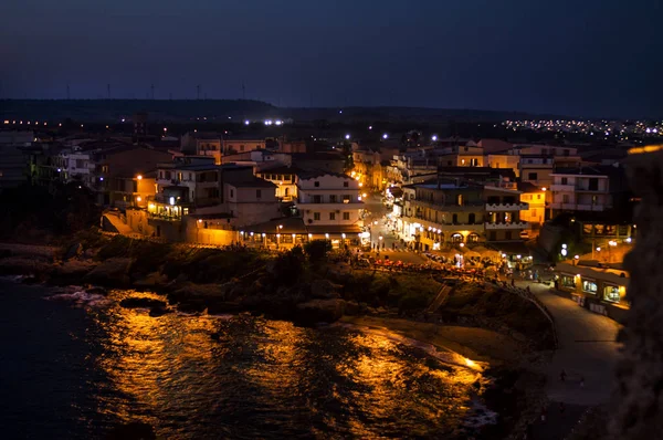 Le Castella gece