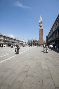 Turistler içinde San Marco Meydanı