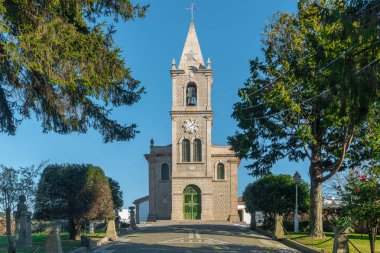 Paços de Ferreira, Portekiz kuzeyindeki Santa Eulalia kilisede. Anne Kilisesi.