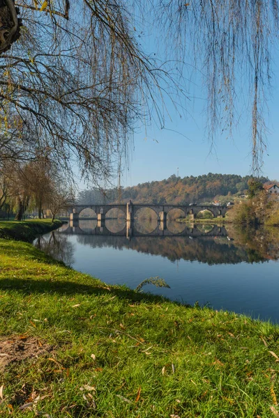 Antika Romerska Bron Ponte Barca Gamla Portugisiska Byn Norra Portugal — Stockfoto