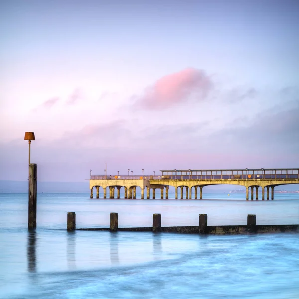 Boscombe pier dämmerung bournemough, uk — Stockfoto