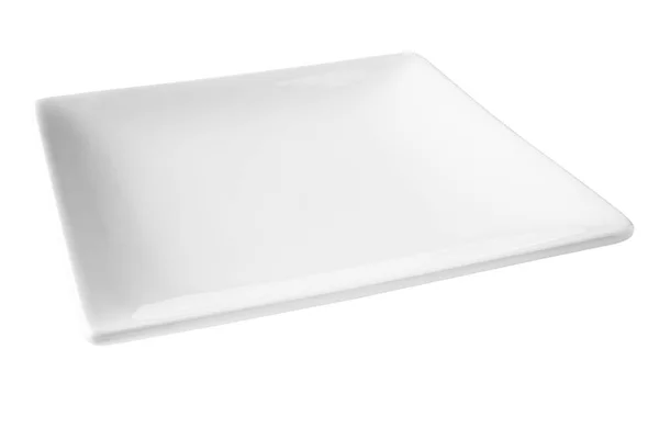 Τετράγωνο λευκό πιάτο που απομονώνονται σε λευκό με διαδρομή αποκοπής — Φωτογραφία Αρχείου