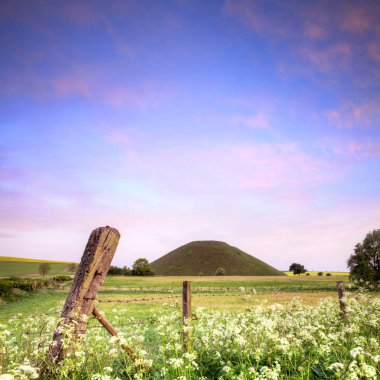 Silbury Hill Wiltshire