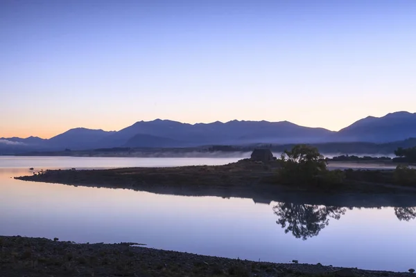 İyi Çoban Kilisesi, Tekapo Gölü, Yeni Zelanda — Stok fotoğraf