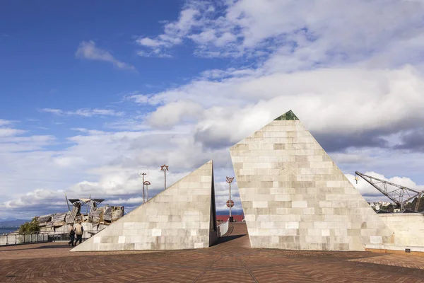 Pyramid Sculpture Wellington New Zealand — Stock Photo, Image