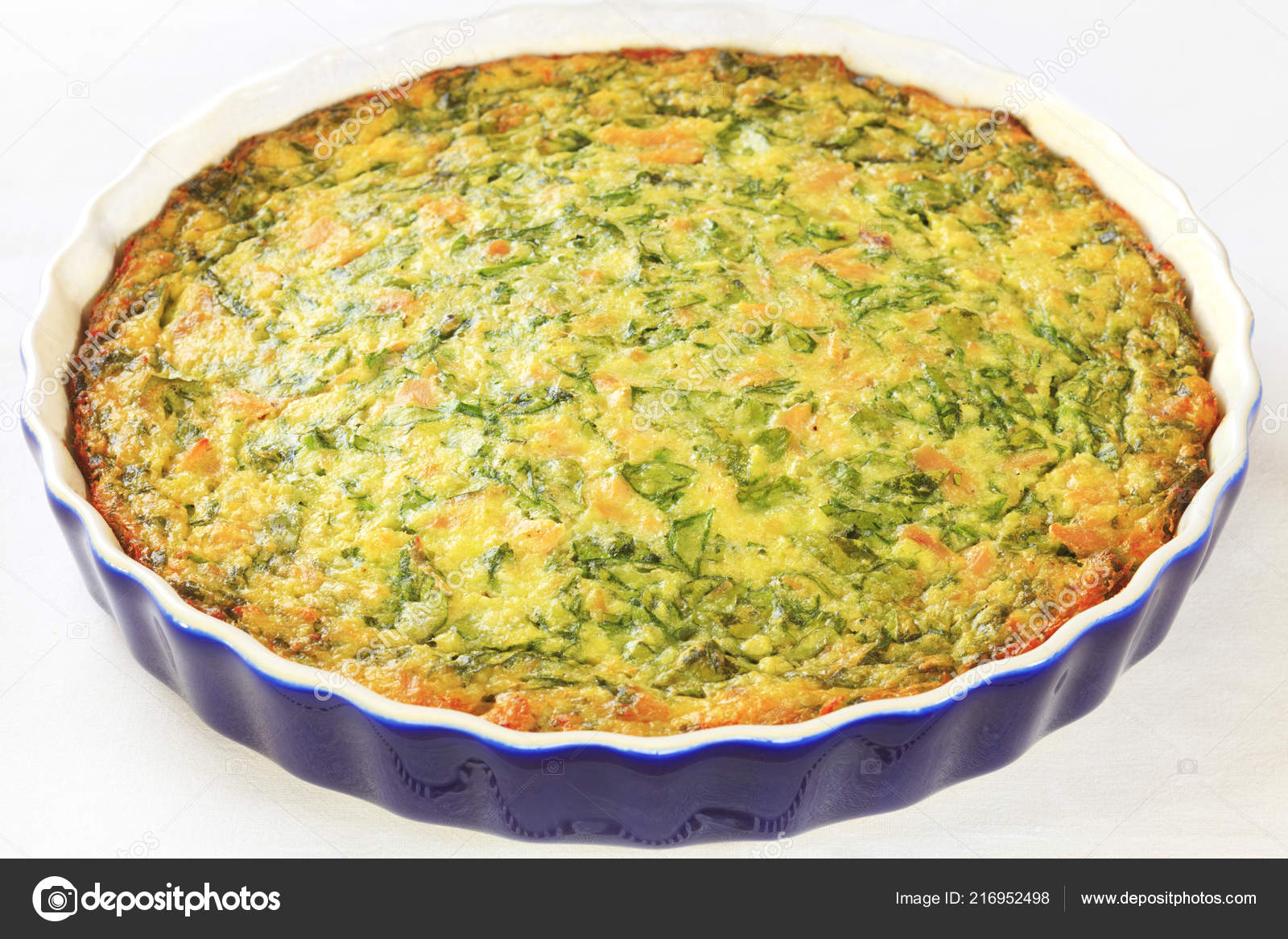 Киш со шпинатом и тунцом — Стоковое фото © TravellingLight