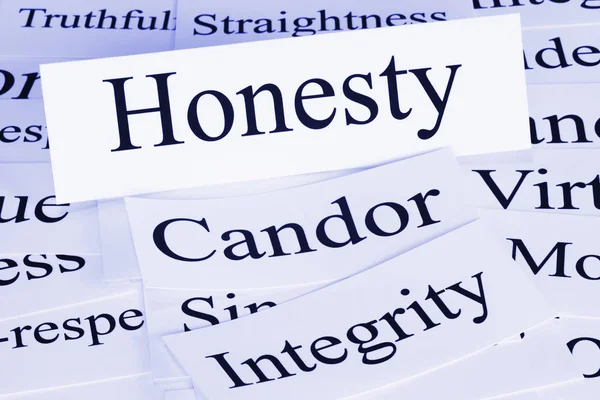 Concepto de honestidad en palabras —  Fotos de Stock