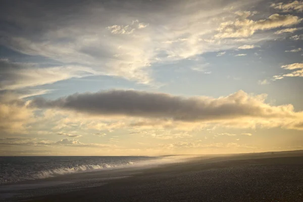 Seascape wieczorem światło — Zdjęcie stockowe