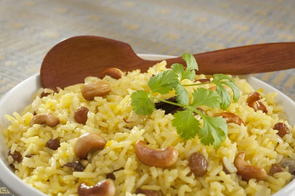भारतीय बासमती चावल पिल्लू क्लोज-अप — स्टॉक फ़ोटो, इमेज