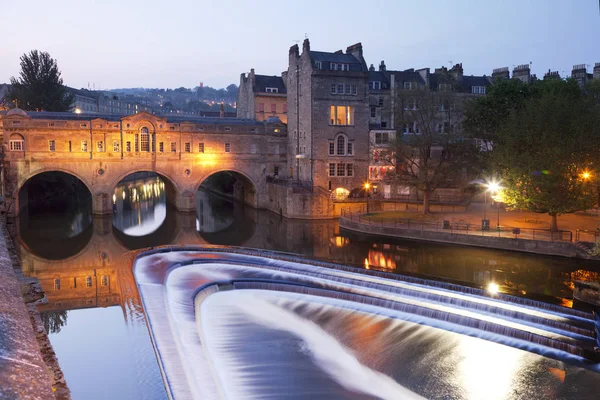 Bath, Somerset Uk Pulteney Weir i most — Zdjęcie stockowe