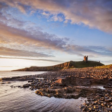 Dunstanburgh kale Northumberland İngiltere