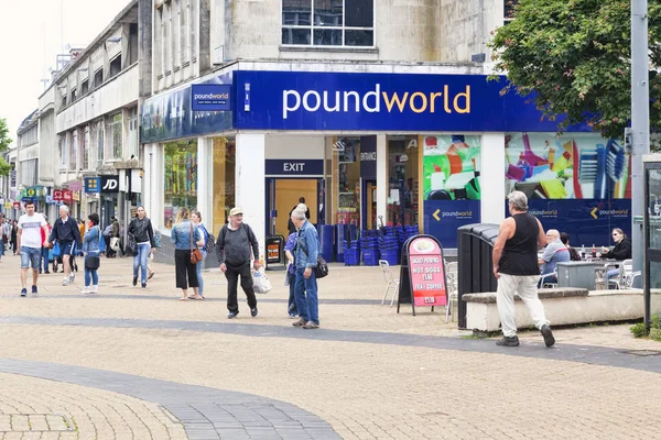 Poundworld, Plymouth, Devon Uk — Stockfoto