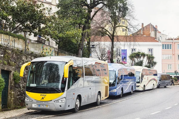 Turistická autokary v Sintře Portugalsku — Stock fotografie