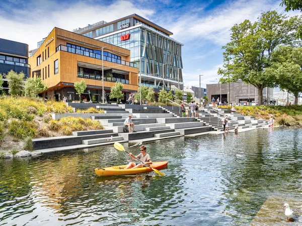 Christchurch, Nový Zéland, řeka Avon a terasa — Stock fotografie