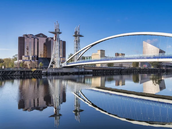 Lowry Bridge, Salford Quays, Manchester, Reino Unido — Fotografia de Stock