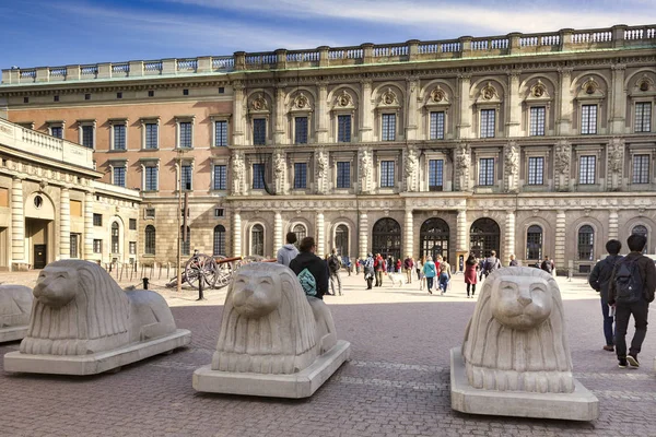 Palazzo Reale di Stoccolma Carved Bolards, Svezia — Foto Stock