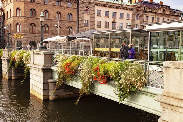 Ponte tedesco con esposizione floreale Goteborg Svezia — Foto Stock