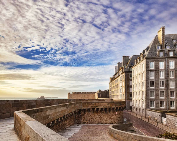 Saint-Malo architectuur — Stockfoto