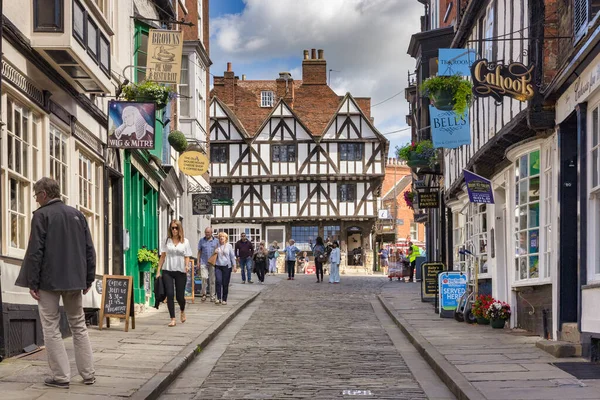 Lincoln, UK, Steep Hill and the Tourist Information Office — Stock Photo, Image
