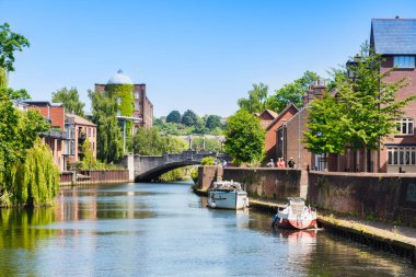 Norwich, Norfolk, İngiltere 'deki Wensum Nehri.