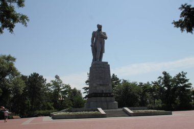 Dnipro, Ukrayna. 28 Haziran 2018. Monastyrskiy adasında Taras Shevchenko anıtı 