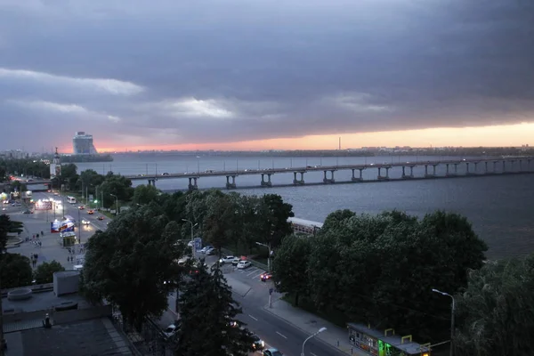 Ντνίπρο Στην Ουκρανία Ιουνίου 2018 Θέα Από Ξενοδοχείο Dnipropetrovsk Ποταμό — Φωτογραφία Αρχείου