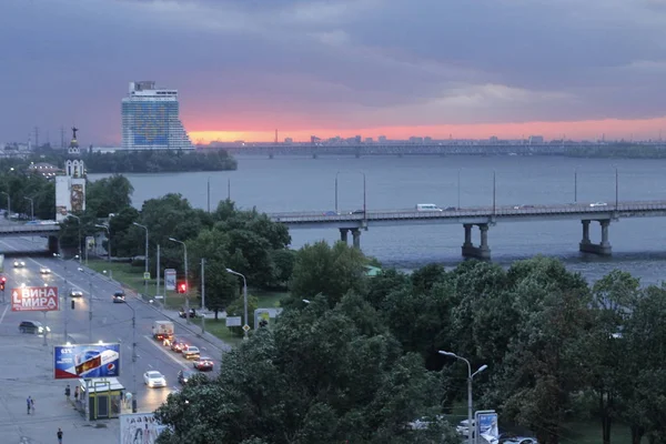 Dněpr Ukrajina Června 2018 Pohled Hotelu Dnipropetrovsk Řece Dněpr — Stock fotografie