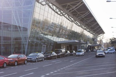 Bratislava, Slovakya - 21 Ocak 2019. Slovakya'da Bratislava Havaalanı Terminal Binası