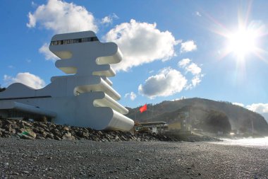 Sarpi, Gürcistan - 5 Aralık 2016. Gürcü beach Sarpi Türkiye sınırında. Gürcü sınır noktası Sarpi bina