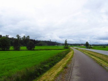 Finlandiya 'da güzel yol, Asikkala