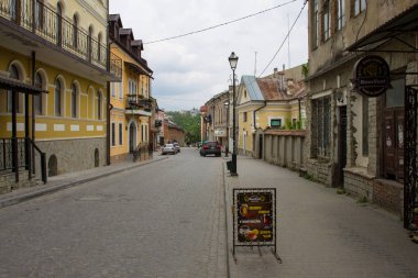 Kamianets-Podilskyi, Ukrayna.30 Nisan 2019. Kamianets-Podilskyi Eski Şehir ve Tarihi Merkezi