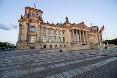 Reichstag Berlin, Almanya'da inşa. Özveri friz anlamına gelir 