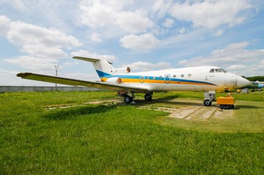 Kyiv, Ukrayna - 1 Haziran 2019: Ulusal Havacılık Müzesi 'nde eski bir Sovyet uçağı