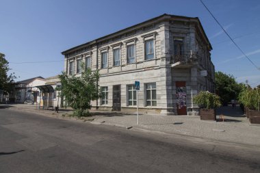 Nikopol, Ukrayna - 16 Ağustos 2019: Nikopol'de merkez sokak - Bohdana Khmelnytckogo sokak 