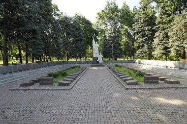 Kryvyi Rih, Ukrayna - 16 Haziran 2019: Kryvyi Rih'de İkinci Dünya Savaşı Kahramanları Anıtı