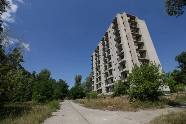 Pripyat gibi görünüyor Ukrayna'da terk edilmiş kasaba Orbita