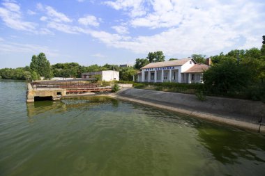 Racevo, Cherkasy region, Ukrayna - 20 Temmuz 2019: Cherkasy bölgesindeki Racevo köyü yakınlarındaki Harbor Adamivka 