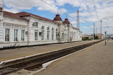 Piatykhatky, Ukrayna - 14 Ağustos 2020: Piatykhatky tren istasyonu