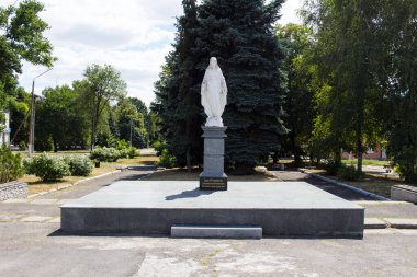 Piatykhatky, Ukrayna - 14 Ağustos 2020: Rus-Ukrayna savaşı kahramanlarının anısına