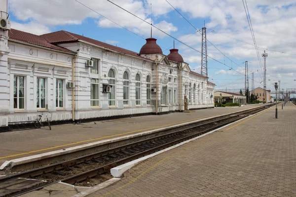 Piatykhatky Ucrânia Agosto 2020 Estação Ferroviária Piatykhatky — Fotografia de Stock